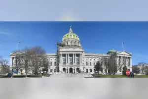 pennsylvania-capitol-lookback-bill-featured Pennsylvania State Capitol in Harrisburg, where legislation to create a two-year filing window for survivors of childhood sexual abuse remains stalled in the state Senate.